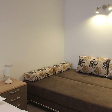 Apartman Tafra Омиш Экстерьер фото