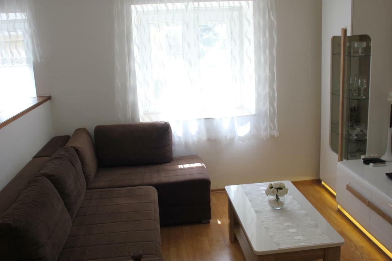Apartman Tafra Омиш Экстерьер фото